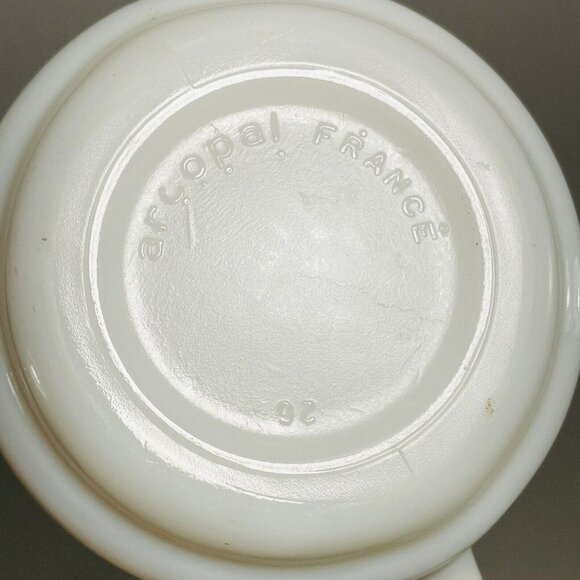 Arcopal France Mug Milk Glass White Red Flower Spring Summer Bloom Drinkware 26 - Picture 8 of 10